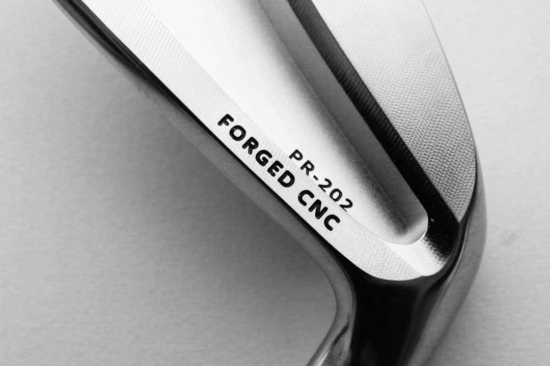 'Golf clubs'