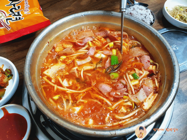 바글바글 부대찌개
