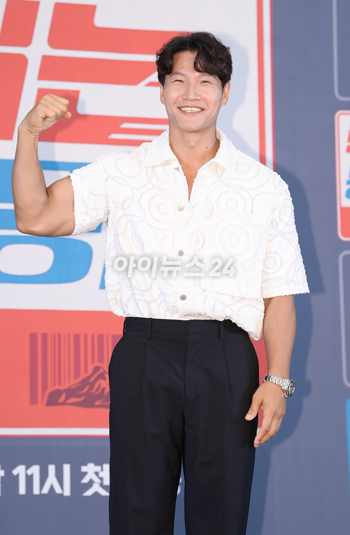 가수 김종국이 2일 오후 서울 서초구 잠원동 더 리버사이드호텔에서 진행된 JTBC 신규 예능 프로그램 '택배는 몽골몽골' 제작발표회에 참석하고 있다. [사진=정소희 기자]