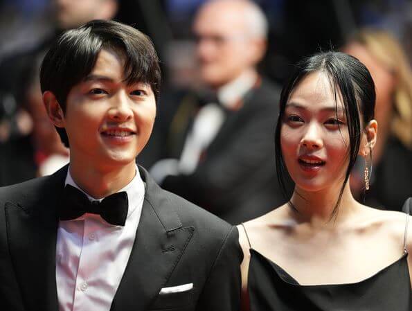 화란 비비 칸 레드카펫 송중기