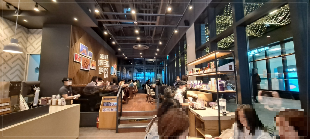 커피빈-종로센트로폴리스점-내부