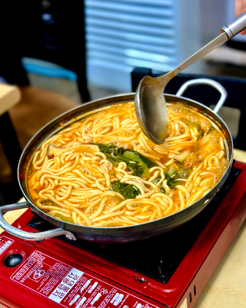 생활의 달인 은둔식달 칼국수 맛집 탐방