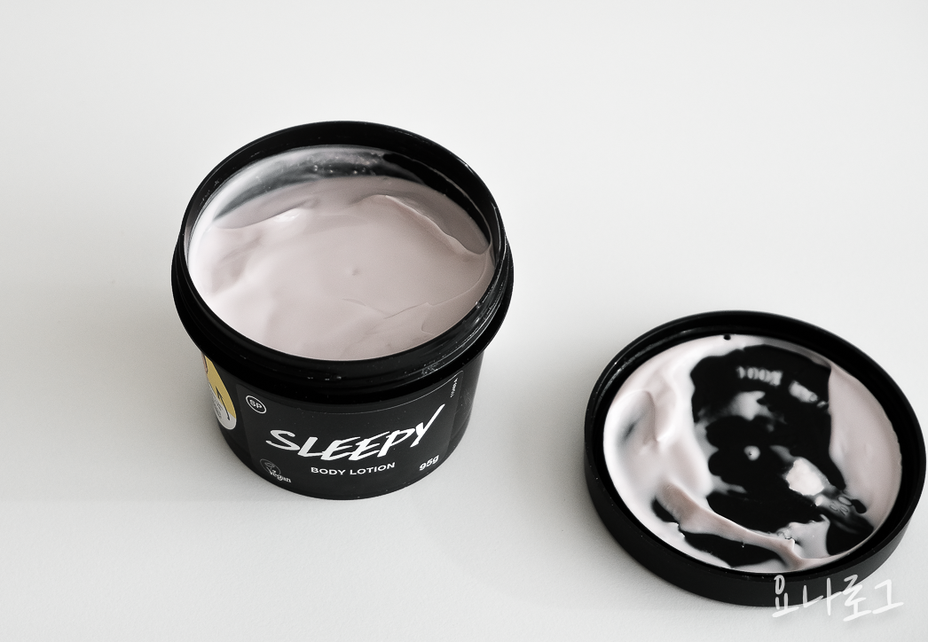 여자친구선물 여자친구선물추천 부모님선물 부모님선물추천 엄마선물 엄마선물추천 러쉬 러시 러쉬샤워젤 러쉬바디로션 러쉬바디크림 러쉬제품추천 러쉬쇼핑리스트 LUSH SLEEPY 러쉬슬리피 러쉬슬리피입욕제 러쉬입욕제 ラッシュ スリーピー