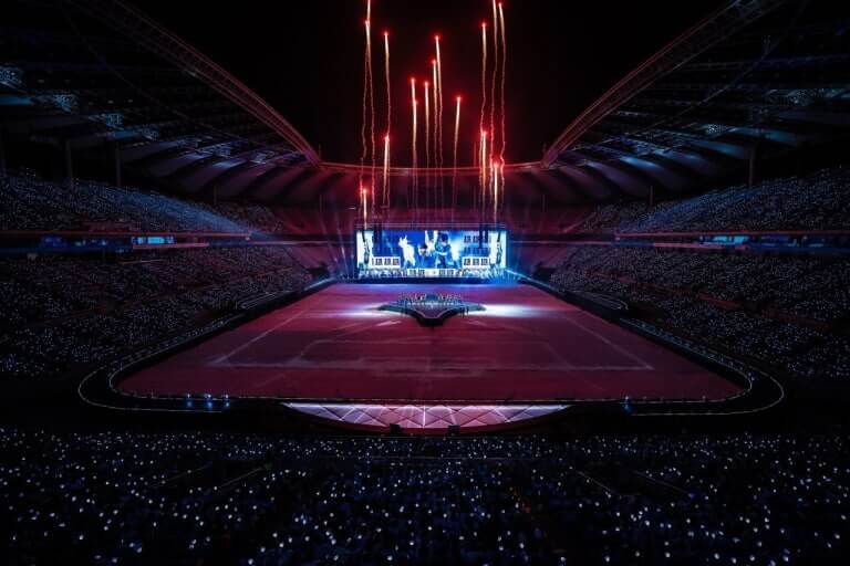 임영웅의 ‘IM HERO – THE STADIUM’ 콘서트 실황 중 한 장면