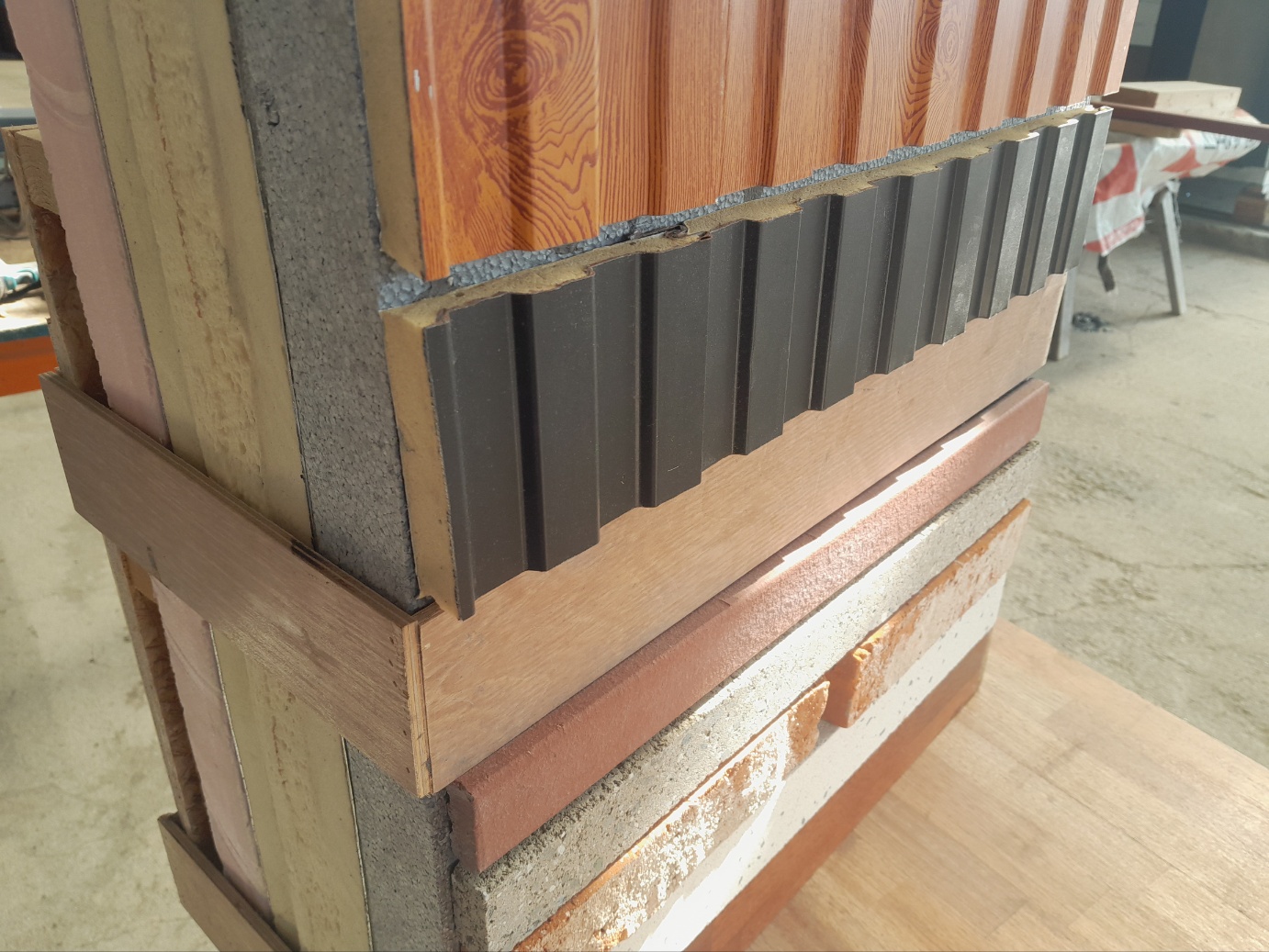 체류형 쉼터 벽체