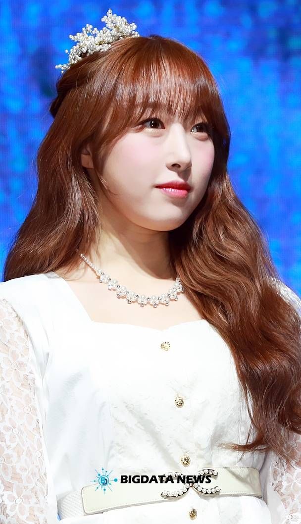 우주소녀 수빈 인스타그램 사진 몸매 얼굴 화보 움짤 트위터 고화질 우주소녀 수빈 인스타그램 사진 몸매 얼굴 화보 움짤 트위터 고화질