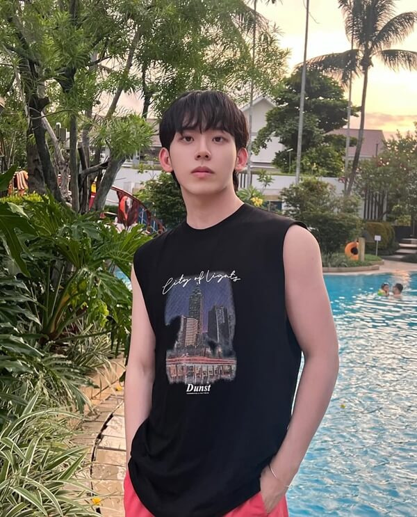 허성범 모델 활동