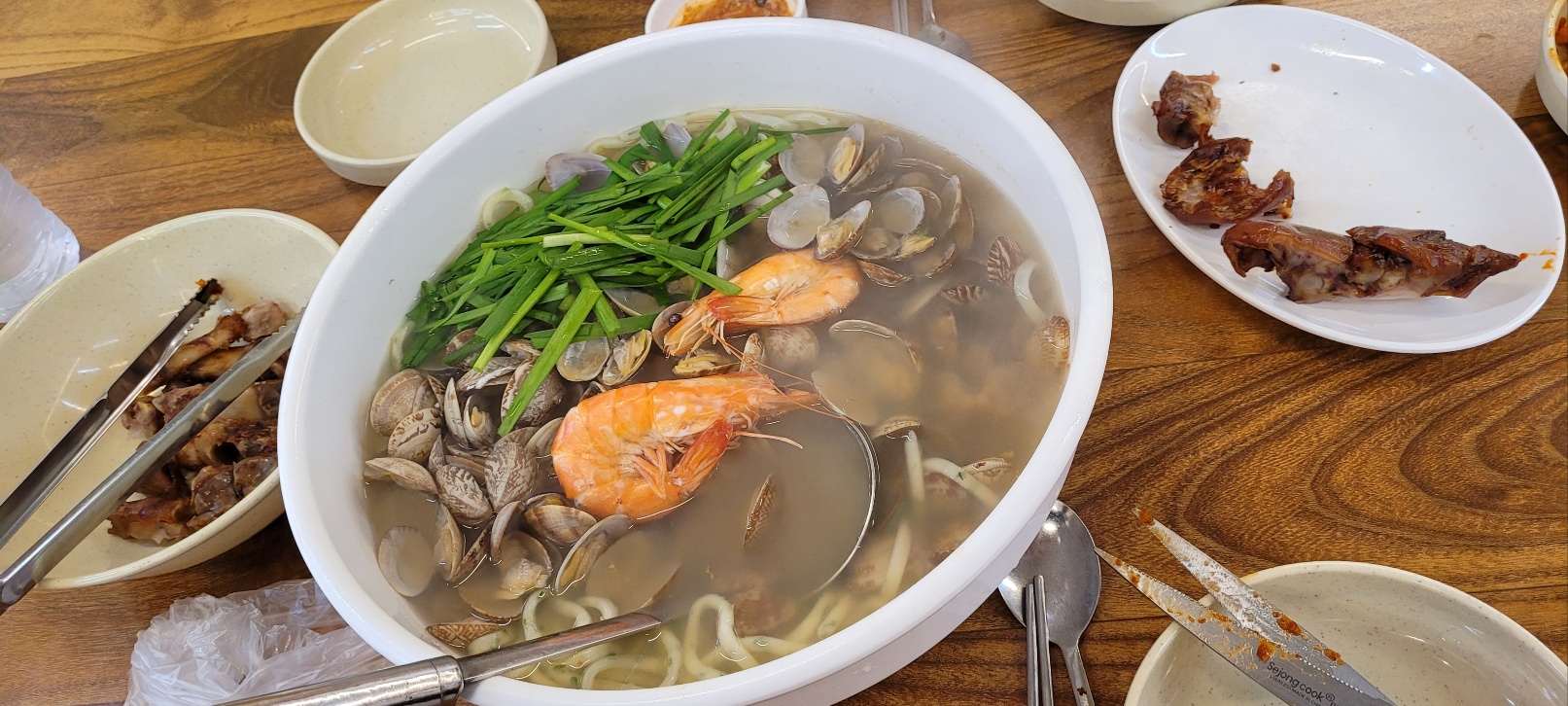 부추해물칼국수