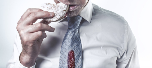 무인매장에서 구매한 음식 때문에, 외투에 고추기름이 묻었다며 외투 중고 가격을 청구한 손님의 사연이 알려졌다. 본 기사와 무관한 이미지. [사진=픽사베이]