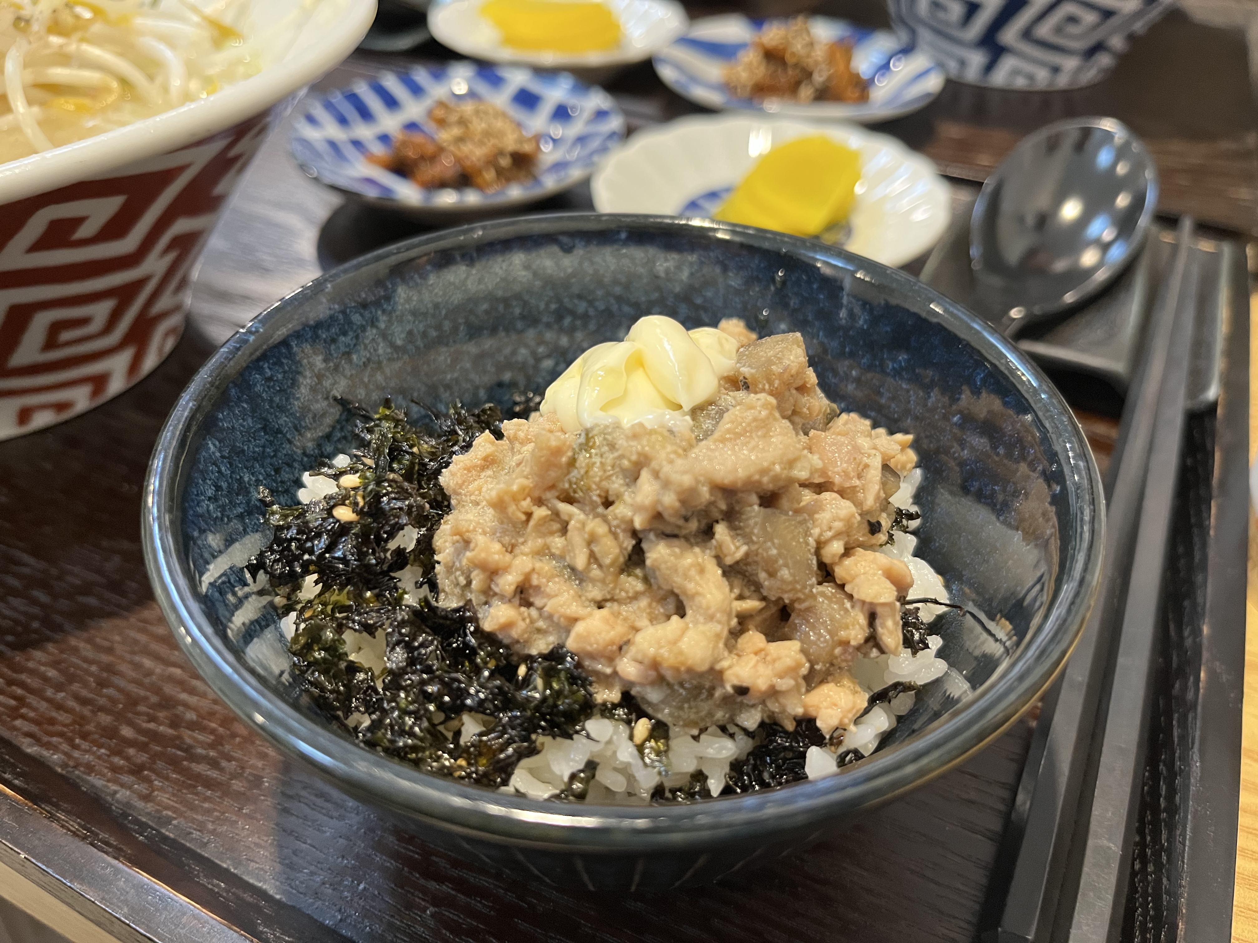 카가라멘 소보로동