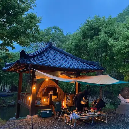 우리 캠핑 왔어요 부부의 겨울 쉼표 캠핑 가볼만한 곳 추천