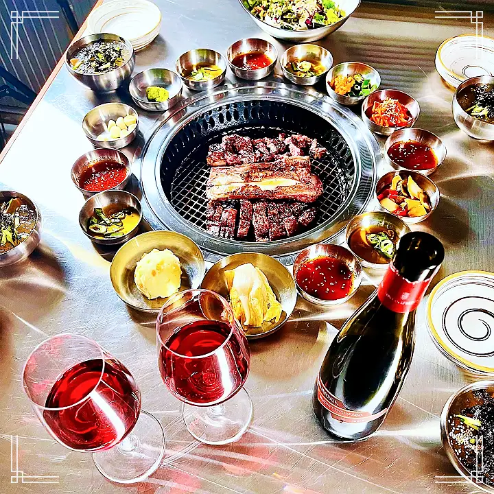경주 황리단길 고기집 짚불 우대갈비 + 와인 한 병 서비스 장사의 신 맛집 추천