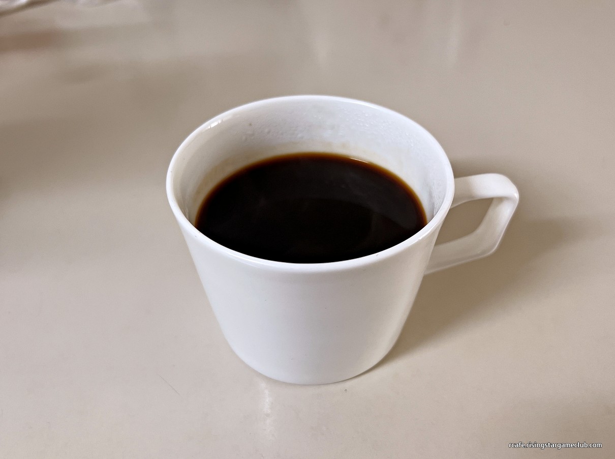 폴 바셋 시그니처 블렌드 - 풀 포텐셜 커피 한잔 사진