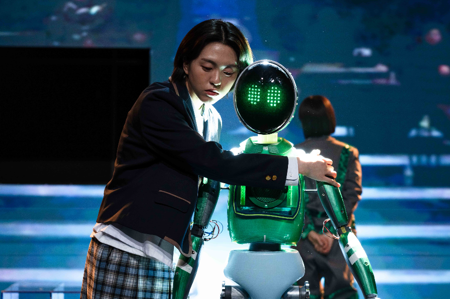 창작뮤지컬 '천 개의 파랑' - 인간과 기술의 경계를 넘나드는 감동의 서사