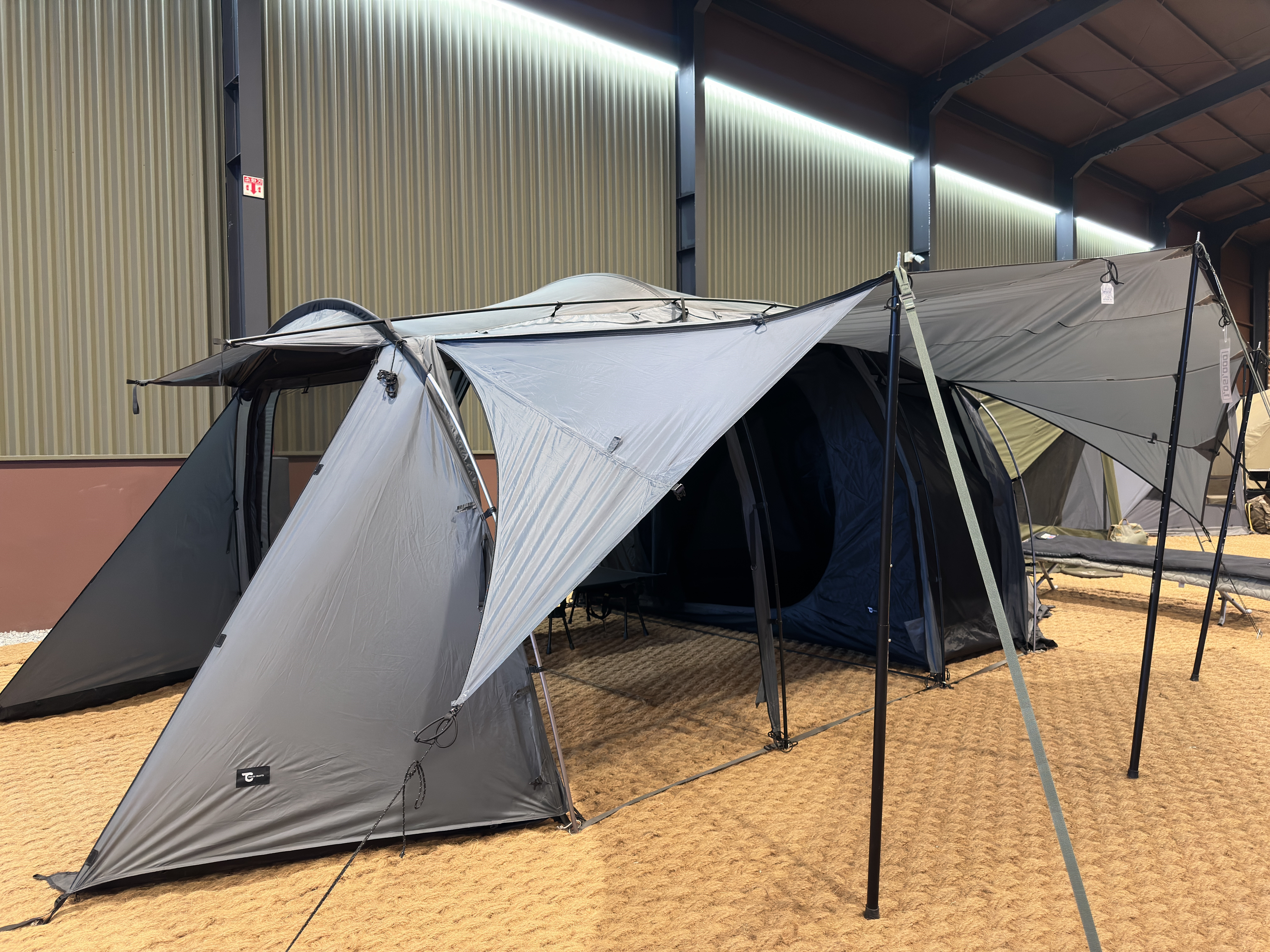 도쿄크래프트 윙포트 패밀리 텐트