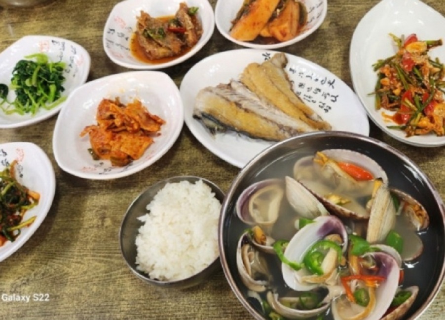 백반기행-거제-개조개-선창회식당