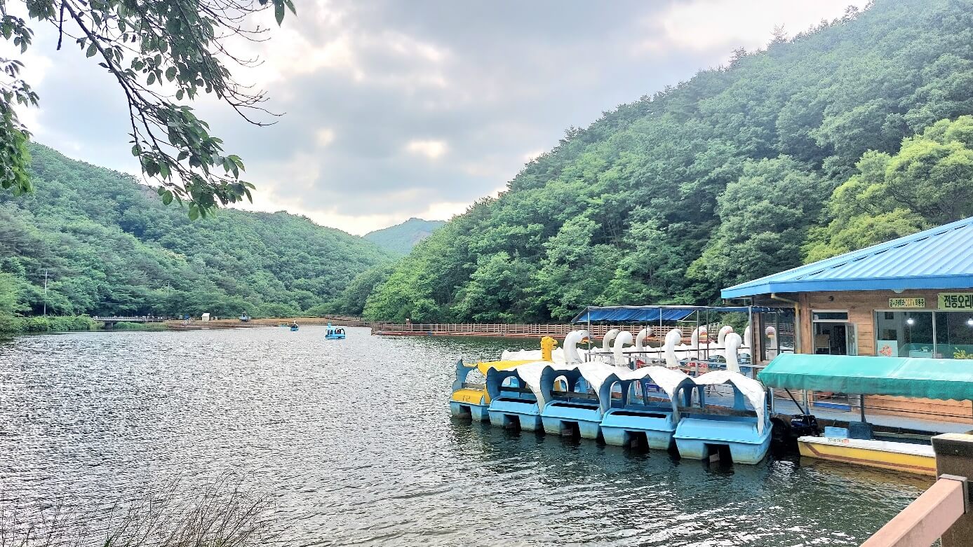 마이산 탑영제-오리배