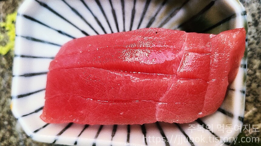 고쉐프의-신선한-초밥-참다랑어