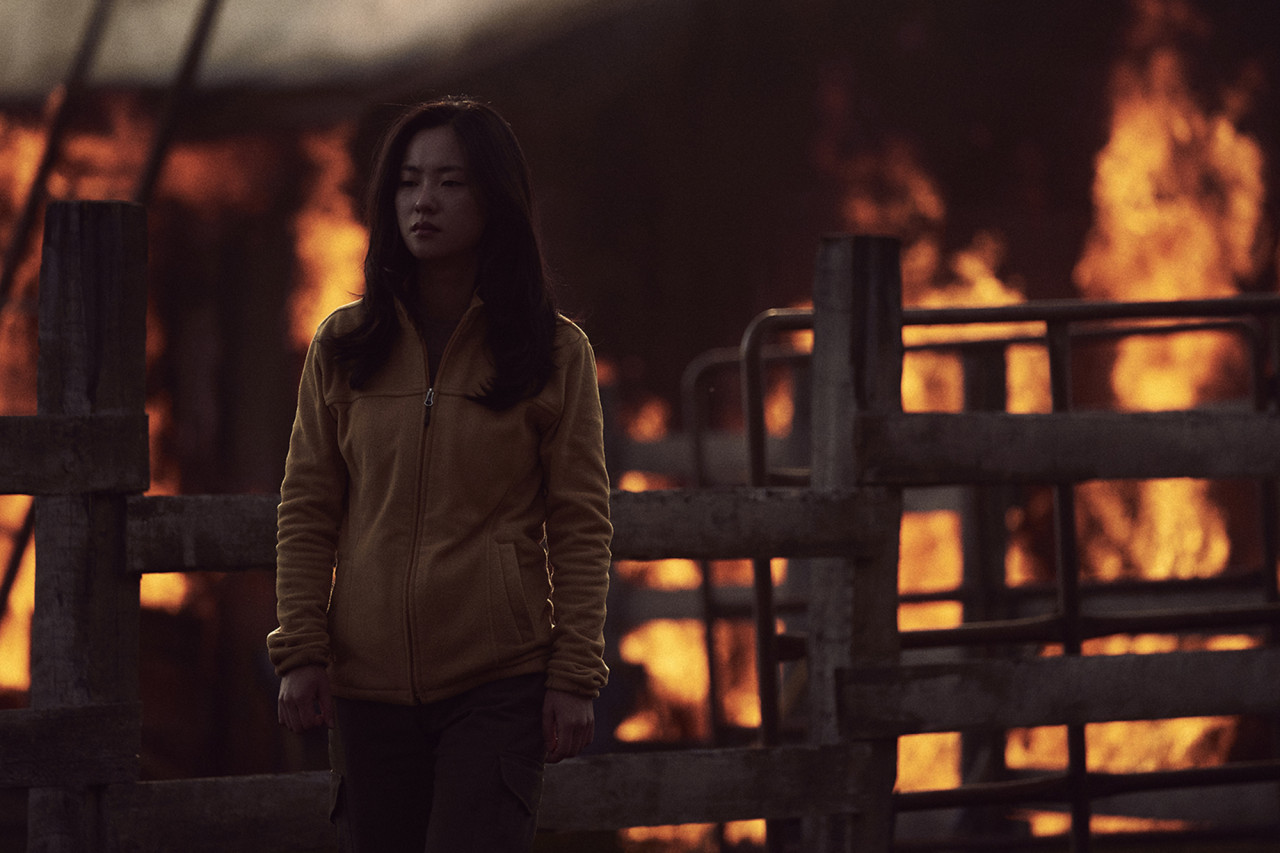 태구를 죽인 뒤 재연을 살려두고 집을 불태운 장면