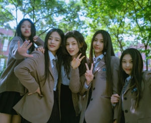 mz들의 트렌드리더 뉴진스 그녀들의 이야기