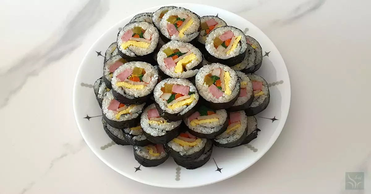 집에서 만드는 정통 김밥 완성