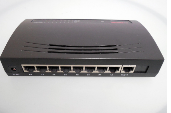 이모지 패널 상단 탭에서 기호 탭을 선택하여 특수문자 목록을 보는 화면