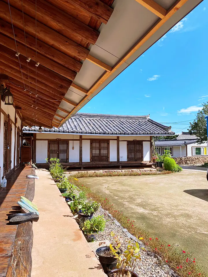 생생정보 경주 한옥스테이 펜션 숙소 전통 가옥 힐링 새해 맞이 해돋이