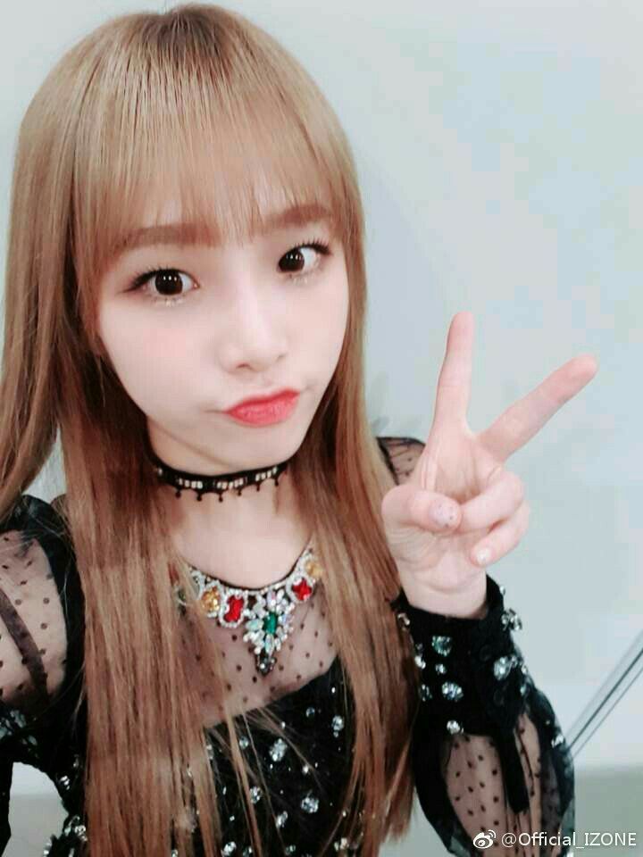 아이즈원 최예나 귀여운 매력어필
