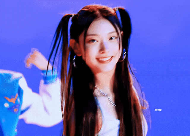 뉴진스 해린 움짤 Newjaeans gif file