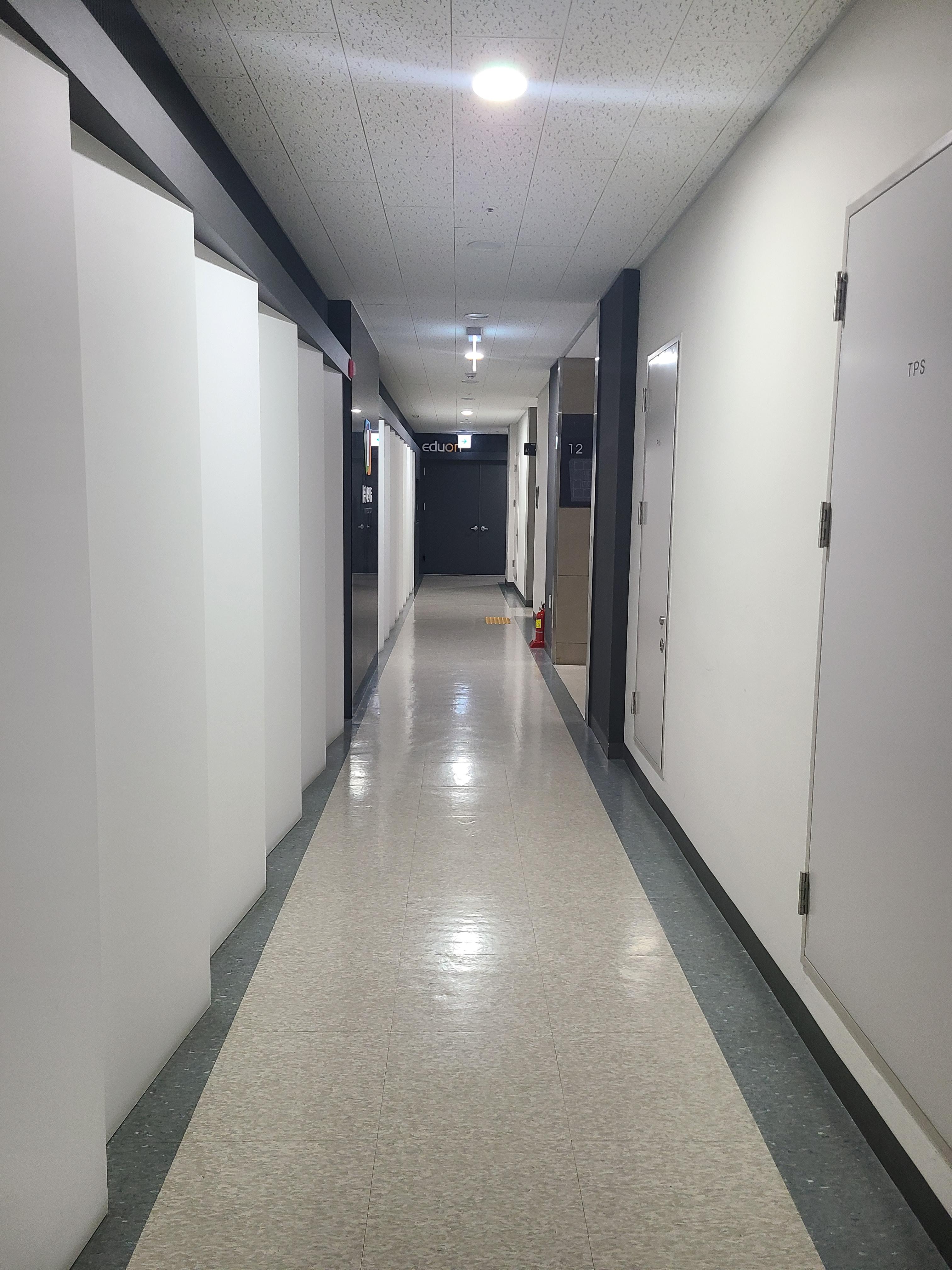 성수 SK V1센터 2동 섹션오피스2