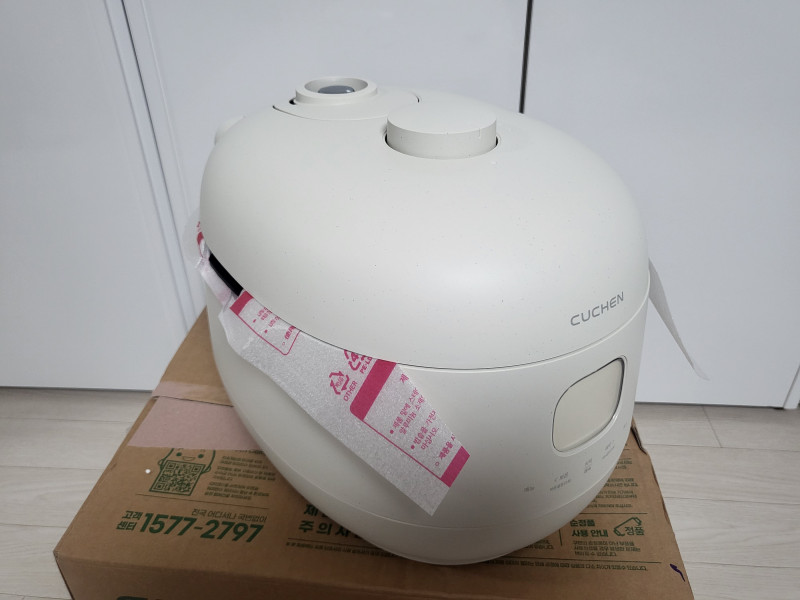 쿠첸 브레인밥솥 풀스텐 6인용 CRH-TWS0672W