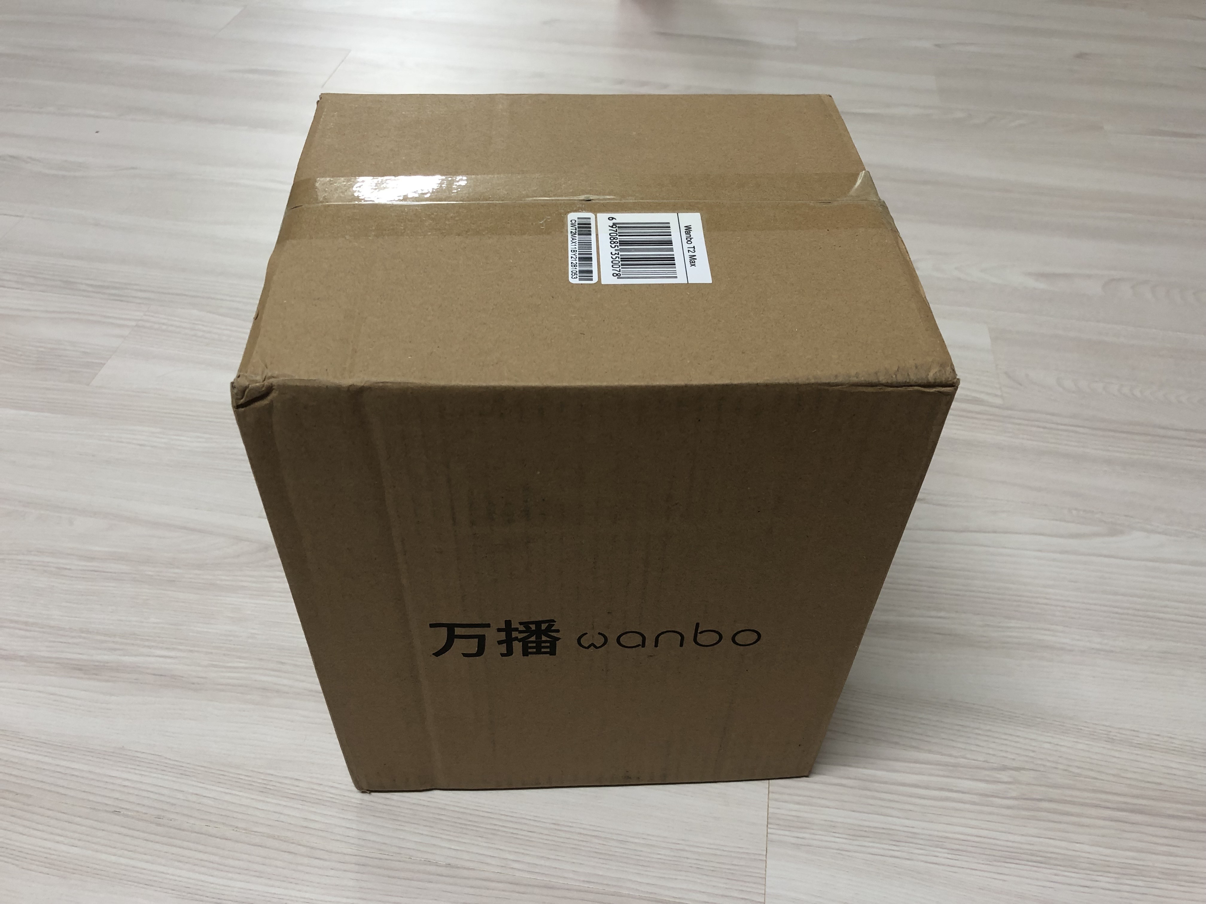 샤오미 스마트 미니 빔프로젝터 WANBO T2 MAX 리뷰 - 박스 겉면