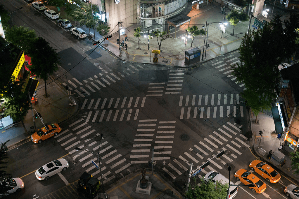 사거리에서 우회전하는 방법