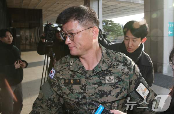 김정근 제3공수여단장