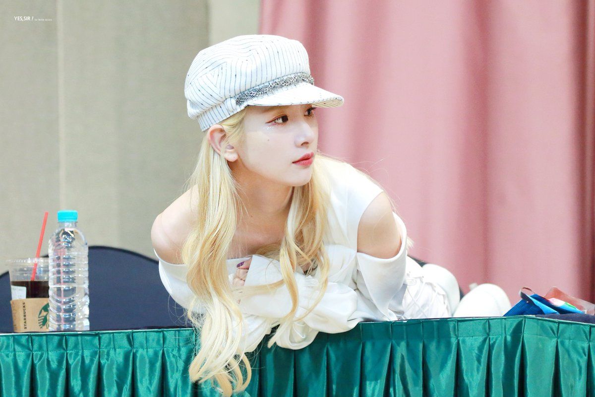 우주소녀 설아 인스타그램 사진 몸매