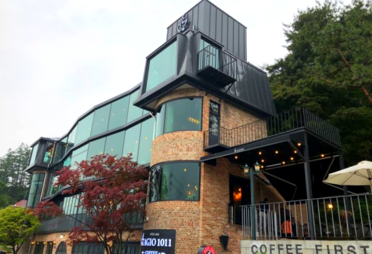 카페 아지오 1011의 모습