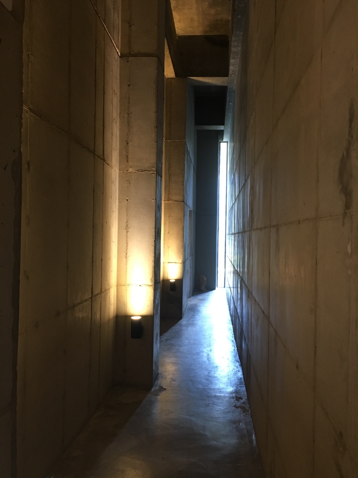 내부 모습 및 전시