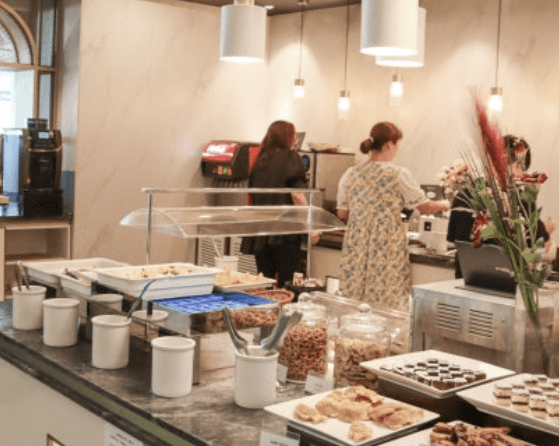 더라운지 앱 무료입장