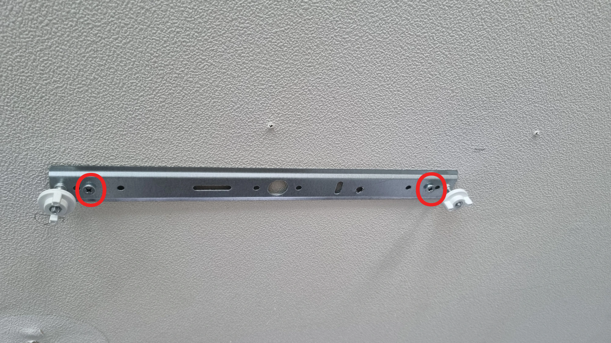 전등 설치 브래킷