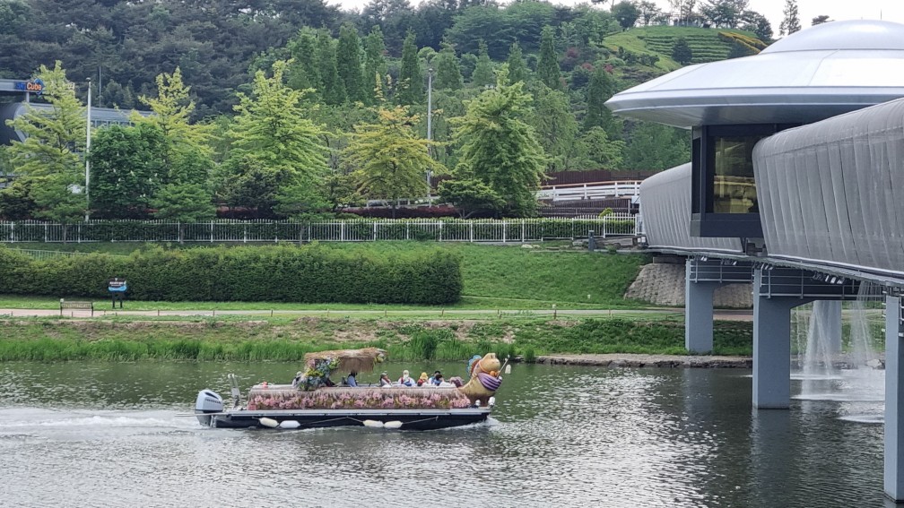 순천만국가정원 수상 퍼레이드