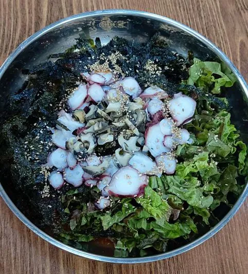 대왕암 돌미역 닭국수집