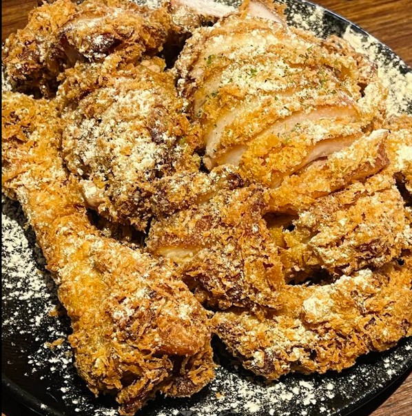 튀김족발 처음 들어봤죠? 구디에서만 맛볼 수 있는 족발 신세계