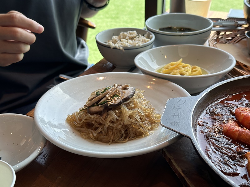 고집돌우럭-잡채