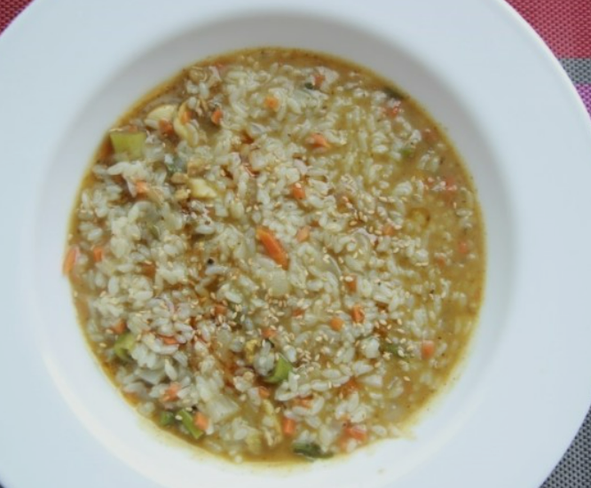 3월에 먹으면 좋은 제철 음식의 종류 Top 10 (봄철 음식) 두릅 냉이 쭈꾸미 취나물 씀바귀 바지락 달래 소라 부추 쑥