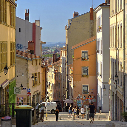 몽떼 드 라 그헝드 꼬뜨(Mnt de la Grande-Côte) 거리