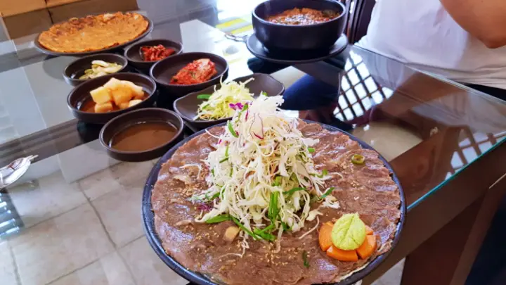 생방송오늘저녁 대박의 비밀 차돌국밥 소고기 채소쌈 도토리전 소고기 국밥집 인천 맛집