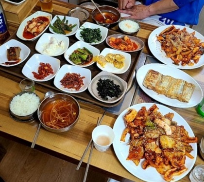 14첩반찬5천원백반