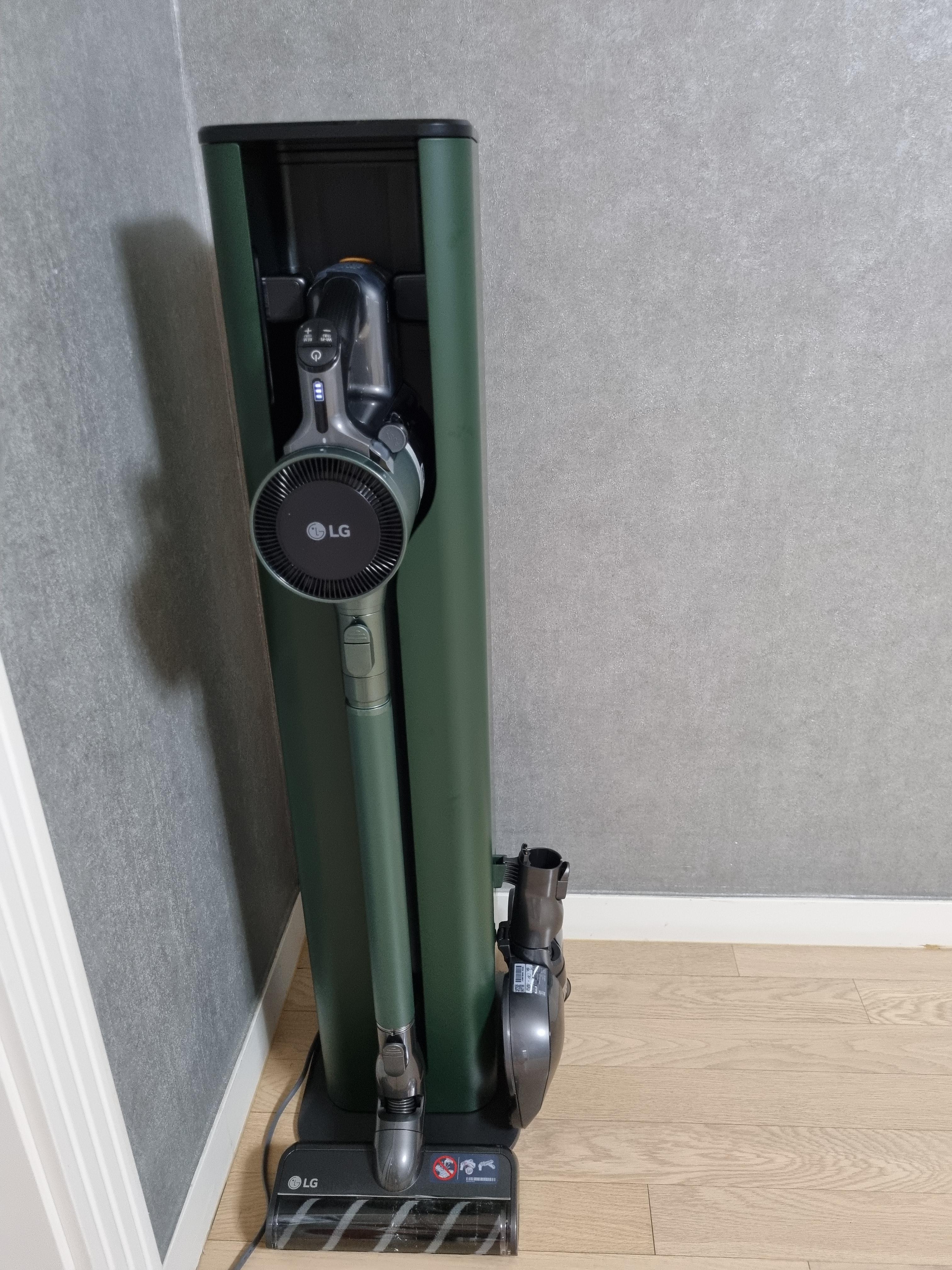 LG-청소기-코드제로-AO9571