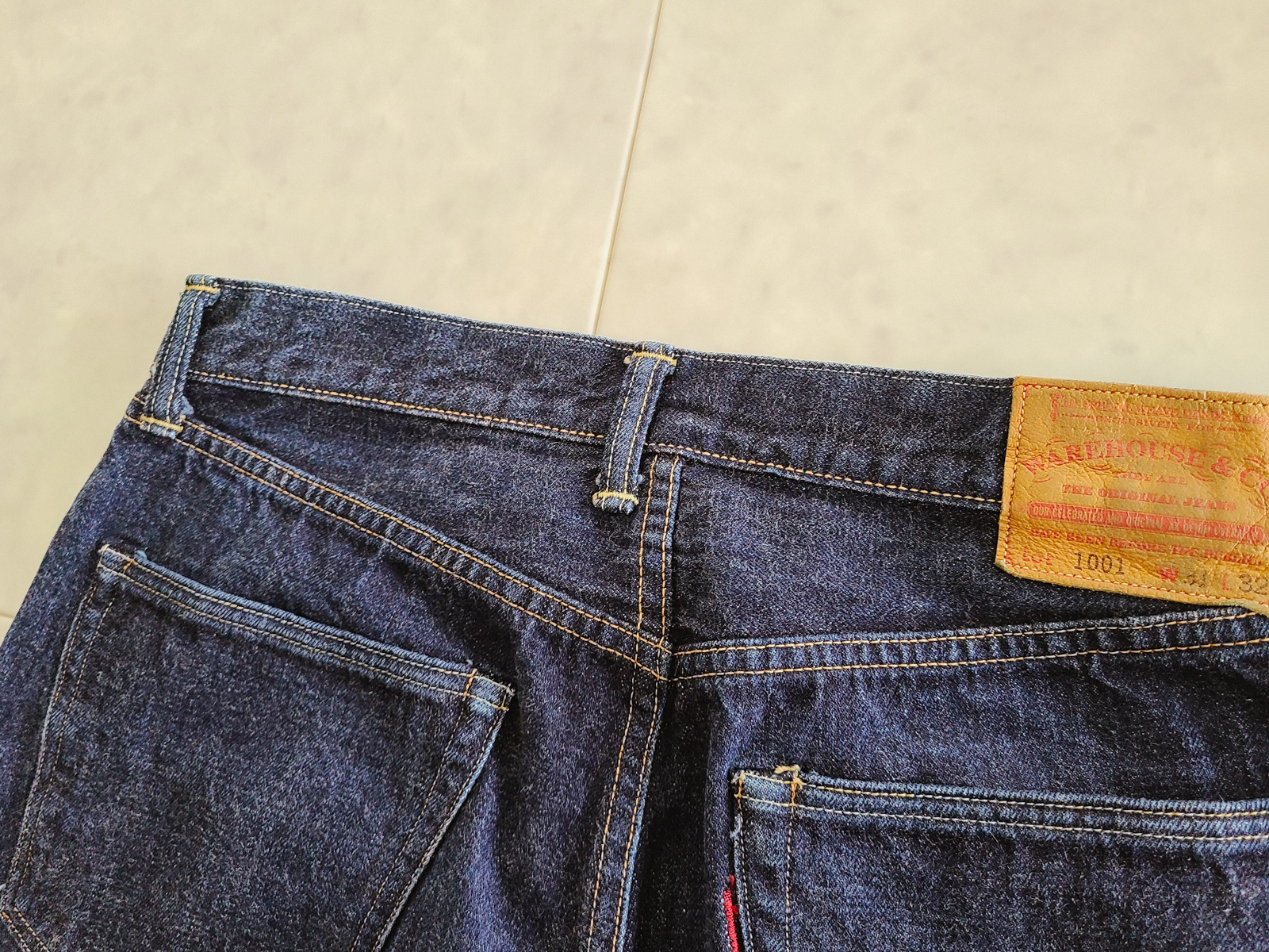 벨트루프가 돌아가있는게 인상적입니다