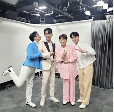 황영웅